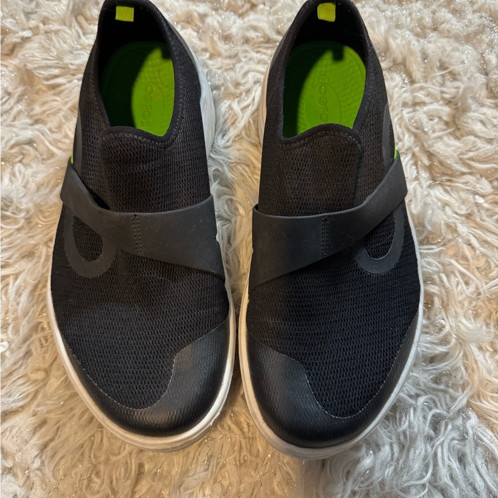 Oofos Black Slip-On Sneakers with Green Insole